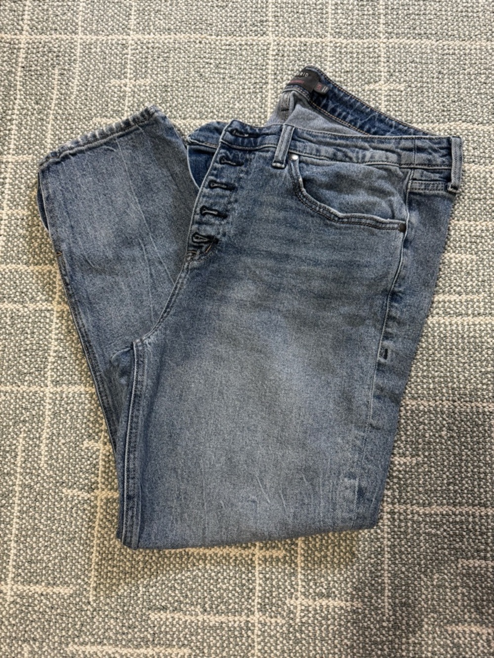 High-Rise Straight-Leg Jeans in Faded Blue